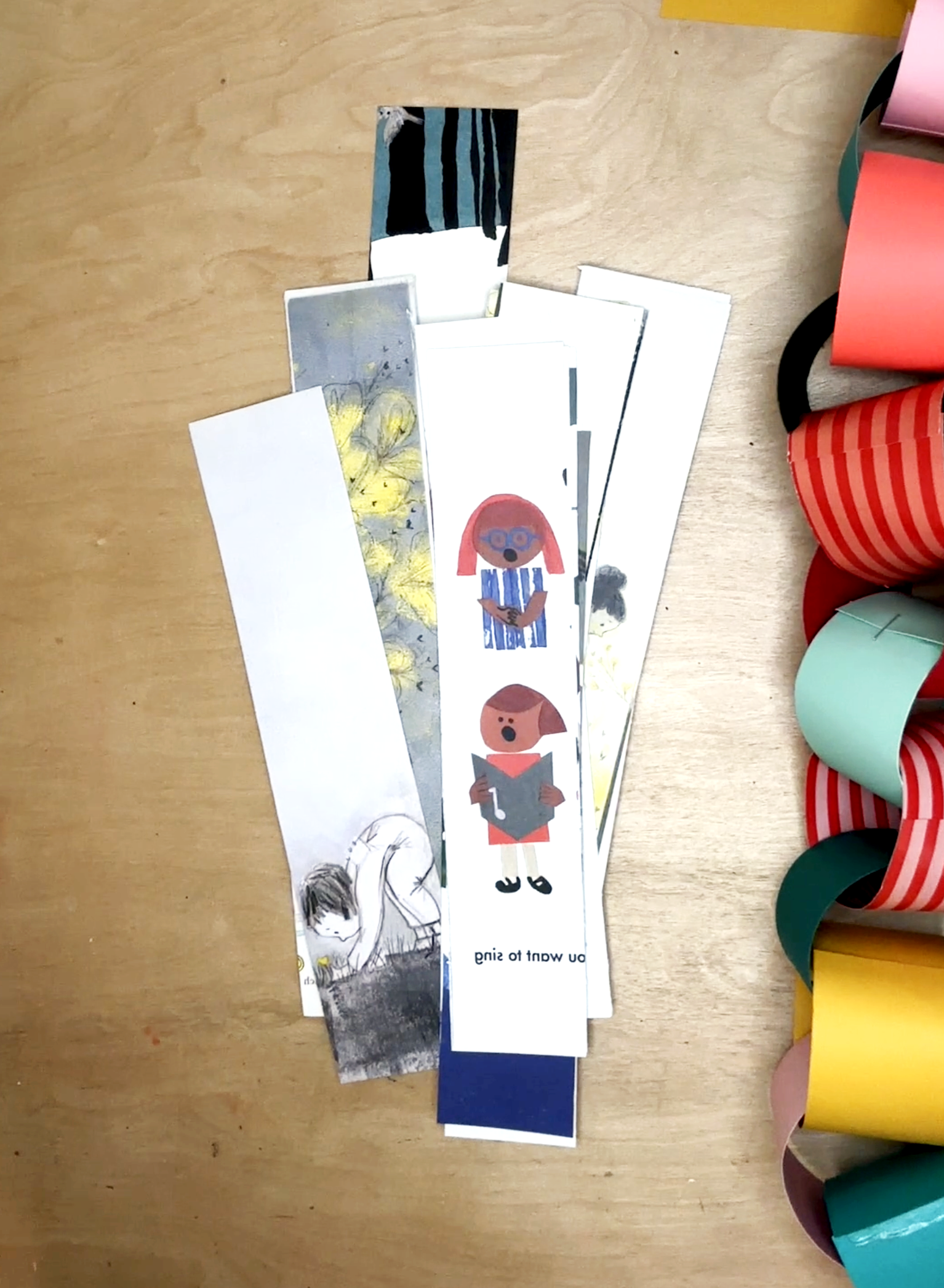 A Paper Chain Moment